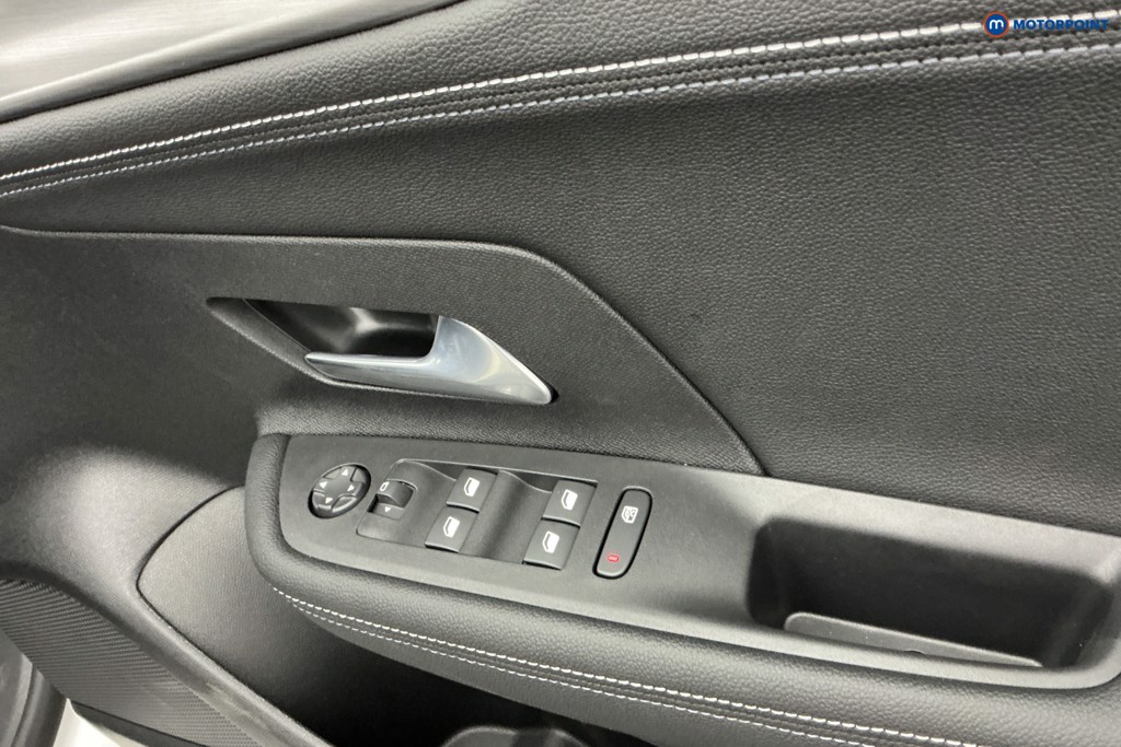 Vauxhall Mokka GS Automatic Petrol SUV - Stock Number (1585765) - 23rd supplementary image