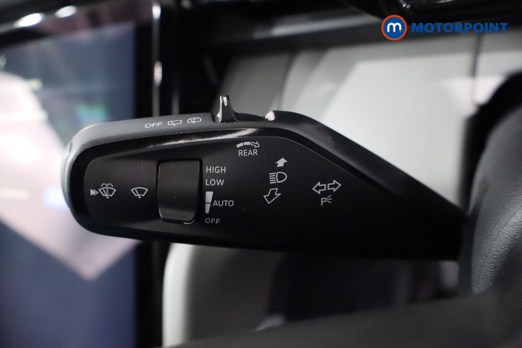 Ford Explorer Premium Automatic Electric SUV - Stock Number (1586084) - 16th supplementary image