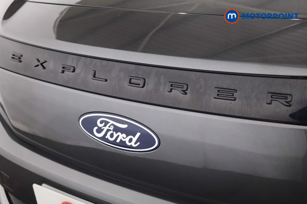 Ford Explorer Premium Automatic Electric SUV - Stock Number (1586084) - 32nd supplementary image
