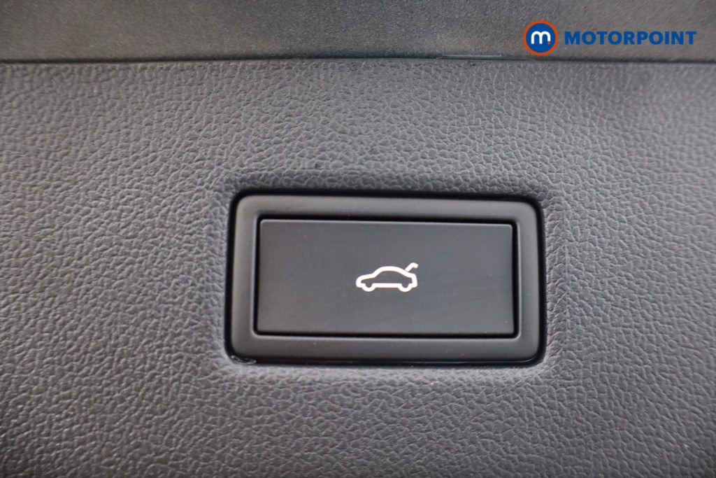 Ford Explorer Premium Automatic Electric SUV - Stock Number (1586084) - 39th supplementary image