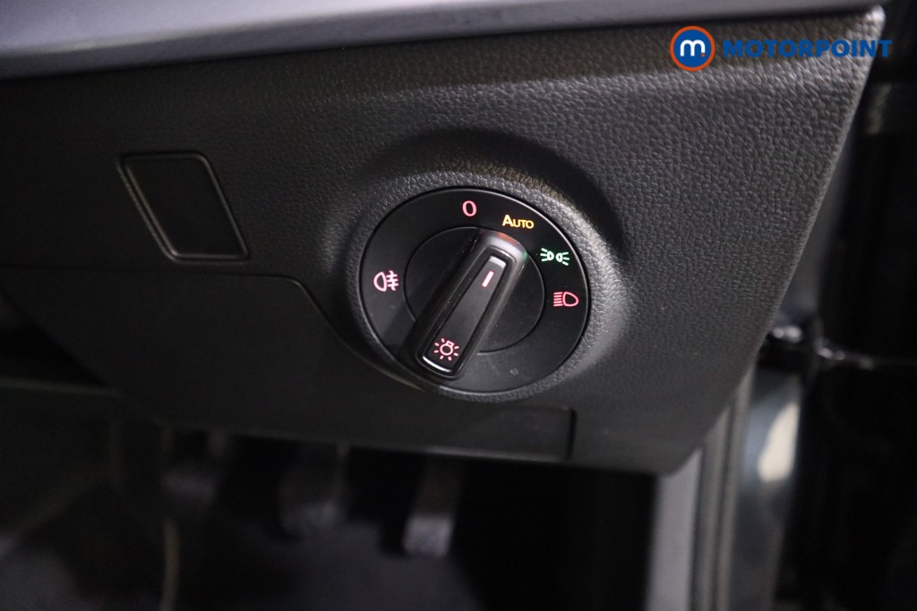 Seat Arona Fr Sport Manual Petrol SUV - Stock Number (1586352) - 10th supplementary image
