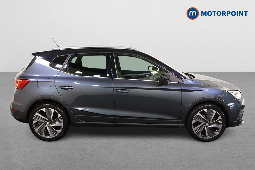 Seat Arona Fr Sport Manual Petrol SUV - Stock Number (1586352) - Drivers side