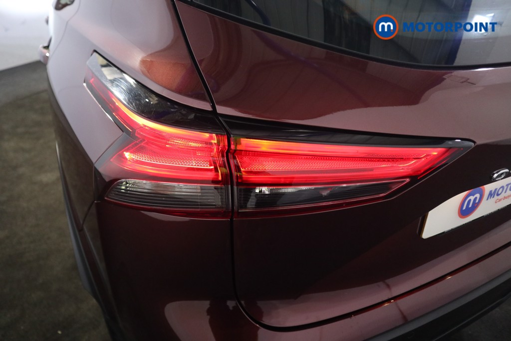 Nissan Qashqai Acenta Premium Automatic Petrol SUV - Stock Number (1586470) - 17th supplementary image