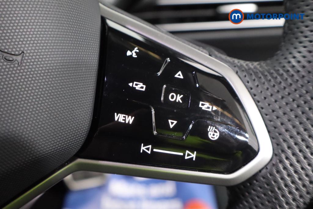 Volkswagen Golf R-Line Automatic Petrol Hatchback - Stock Number (1586550) - 7th supplementary image