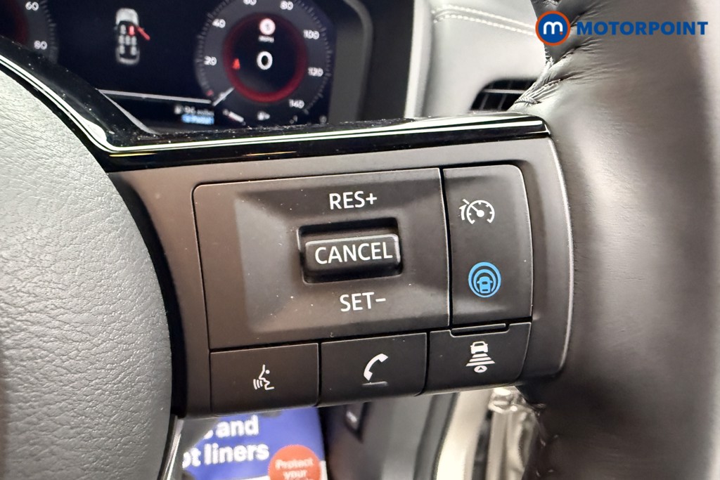 Nissan X-Trail N-Connecta Automatic Petrol-Electric Hybrid SUV - Stock Number (1586552) - 8th supplementary image