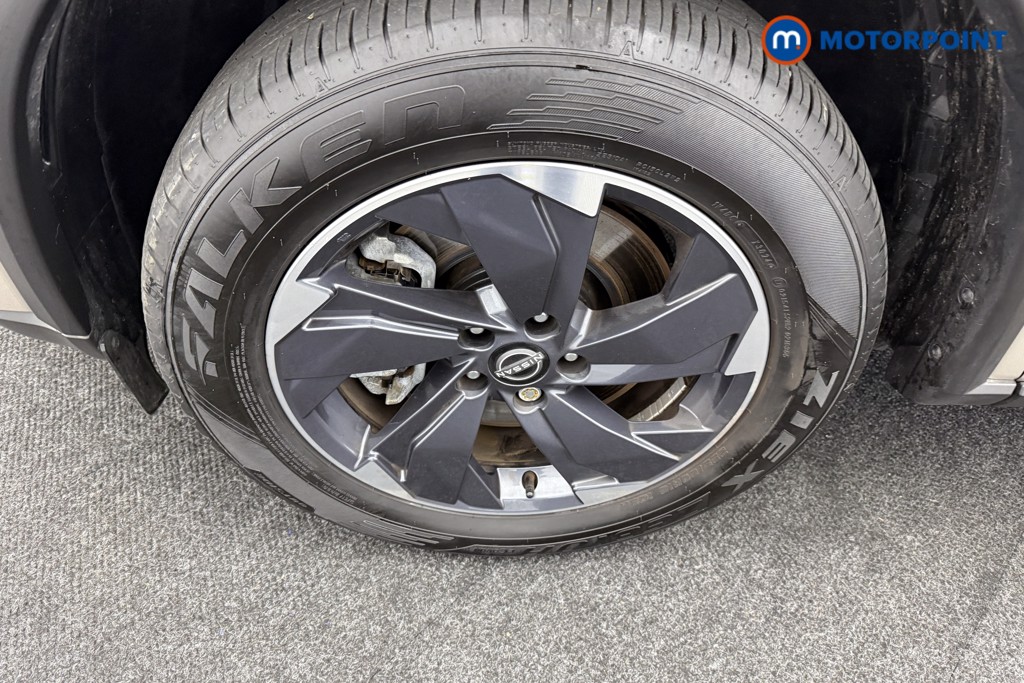 Nissan X-Trail N-Connecta Automatic Petrol-Electric Hybrid SUV - Stock Number (1586552) - 34th supplementary image