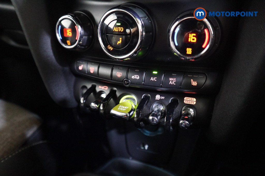 Mini Hatchback Cooper S Level 2 Automatic Electric Hatchback - Stock Number (1586809) - 7th supplementary image