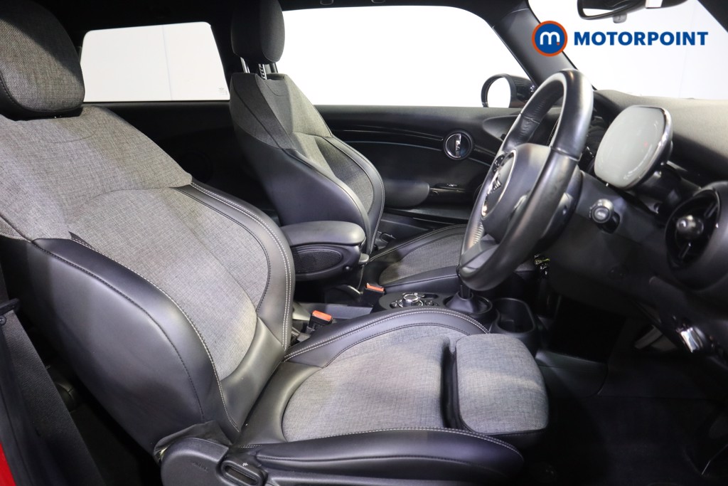 Mini Hatchback Cooper S Level 2 Automatic Electric Hatchback - Stock Number (1586809) - 14th supplementary image