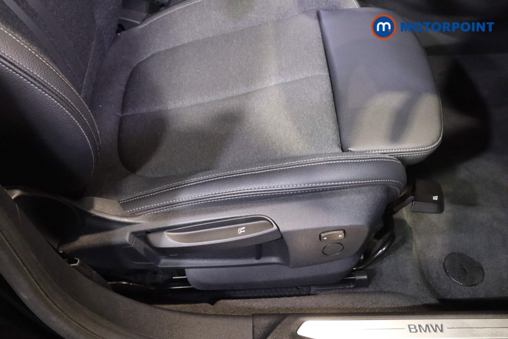 BMW 1 Series Sport Automatic Petrol Hatchback - Stock Number (1586867) - 17th supplementary image