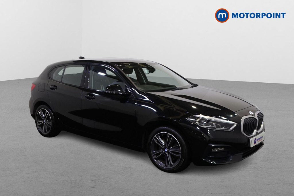BMW 1 Series Sport Automatic Petrol Hatchback - Stock Number (1586867) - Drivers side front corner