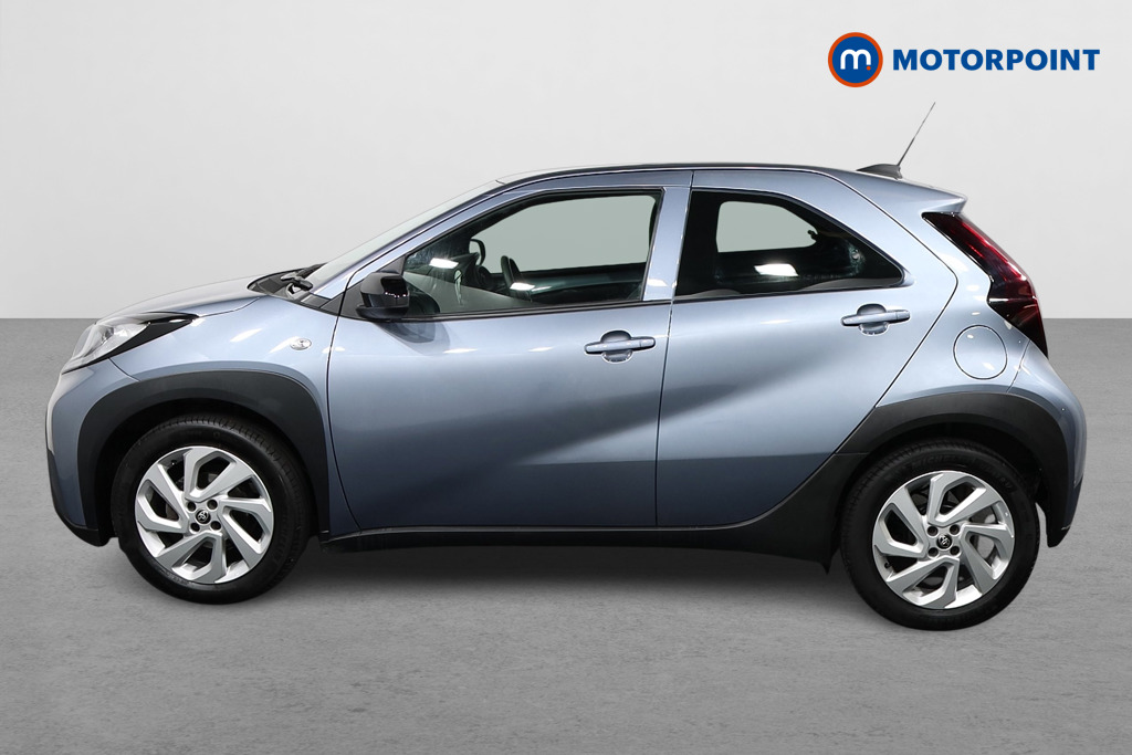 Toyota Aygo X Pure Manual Petrol Hatchback - Stock Number (1586919) - Passenger side