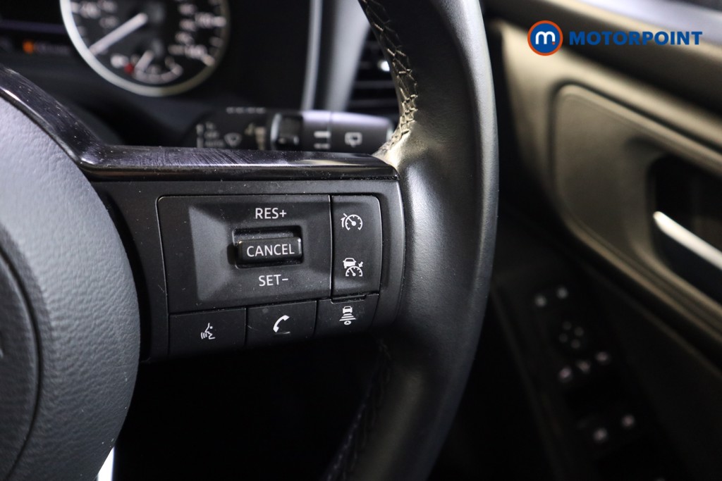 Nissan Qashqai Acenta Premium Manual Petrol SUV - Stock Number (1586963) - 4th supplementary image