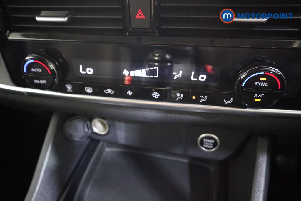 Nissan Qashqai Acenta Premium Manual Petrol SUV - Stock Number (1586963) - 7th supplementary image