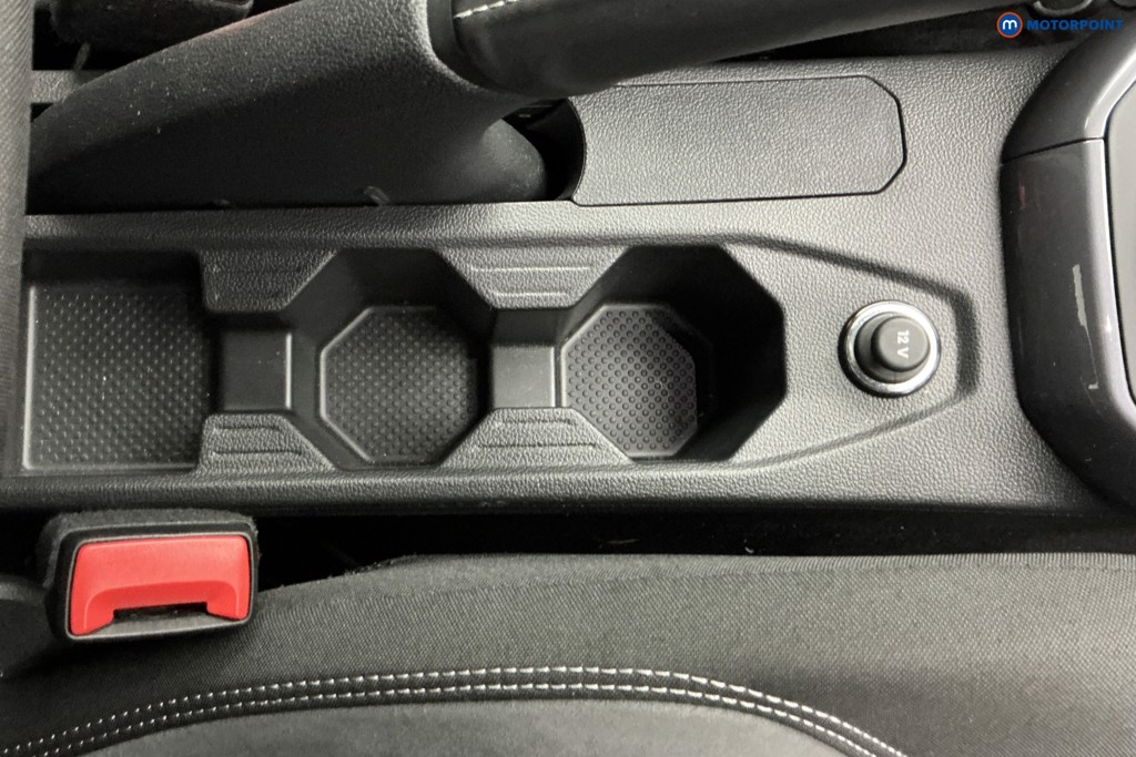 Volkswagen Polo R-Line Manual Petrol Hatchback - Stock Number (1587093) - 14th supplementary image