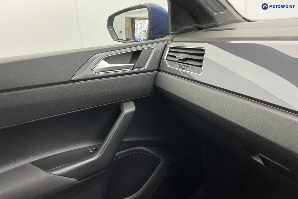 Volkswagen Polo R-Line Manual Petrol Hatchback - Stock Number (1587093) - 17th supplementary image