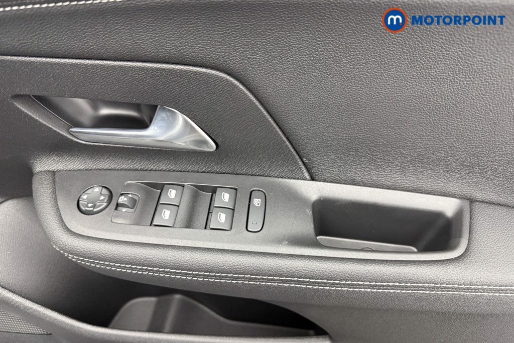 Vauxhall Mokka Ultimate Automatic Electric SUV - Stock Number (1587120) - 16th supplementary image
