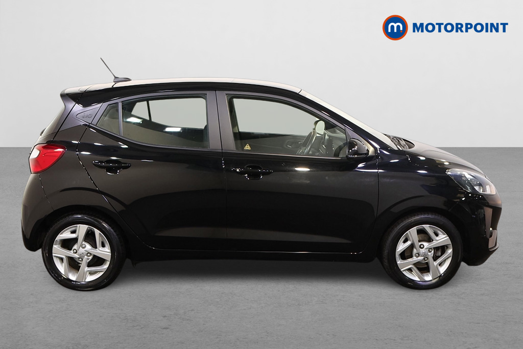 Hyundai I10 Se Connect Manual Petrol Hatchback - Stock Number (1587146) - Drivers side