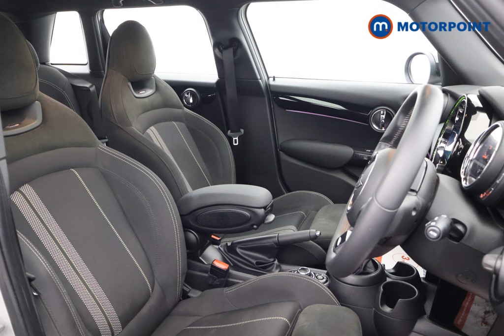 Mini Hatchback Cooper Sport Manual Petrol Hatchback - Stock Number (1587348) - 16th supplementary image