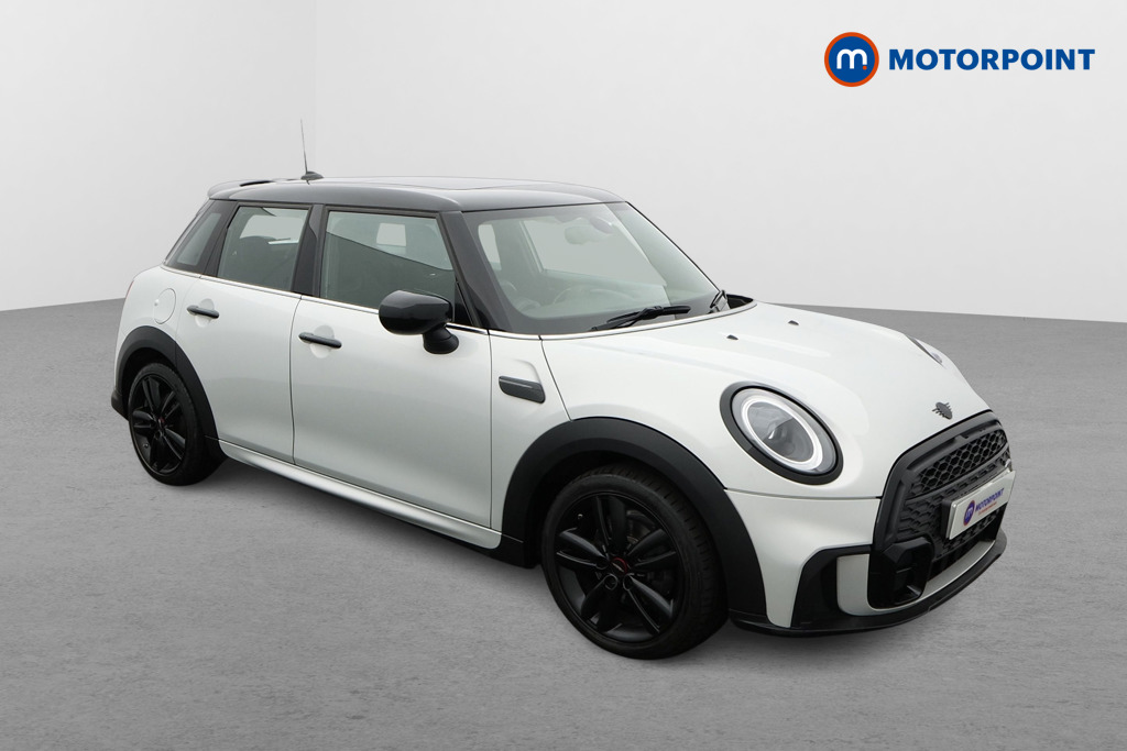 Mini Hatchback Cooper Sport Manual Petrol Hatchback - Stock Number (1587348) - Drivers side front corner