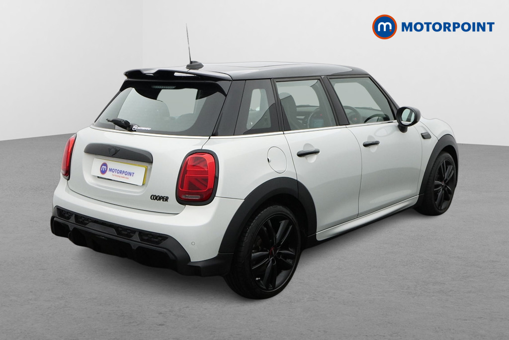 Mini Hatchback Cooper Sport Manual Petrol Hatchback - Stock Number (1587348) - Drivers side rear corner