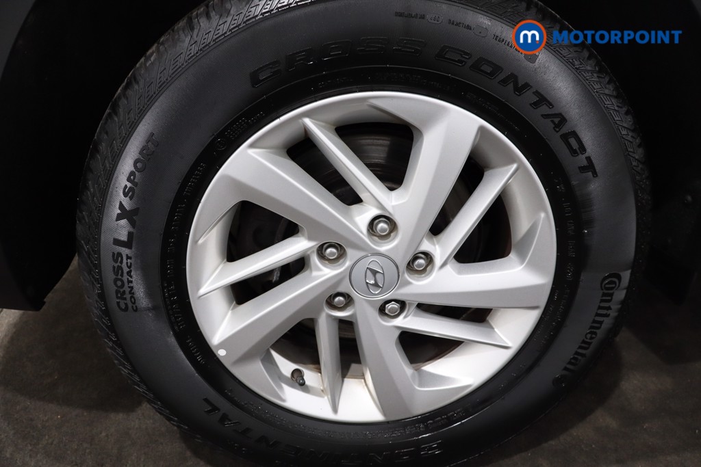 Hyundai Tucson S Connect Manual Petrol SUV - Stock Number (1587765) - 9th supplementary image