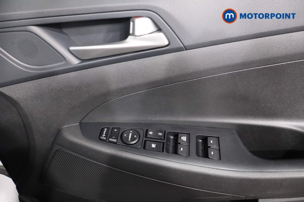Hyundai Tucson S Connect Manual Petrol SUV - Stock Number (1587765) - 20th supplementary image