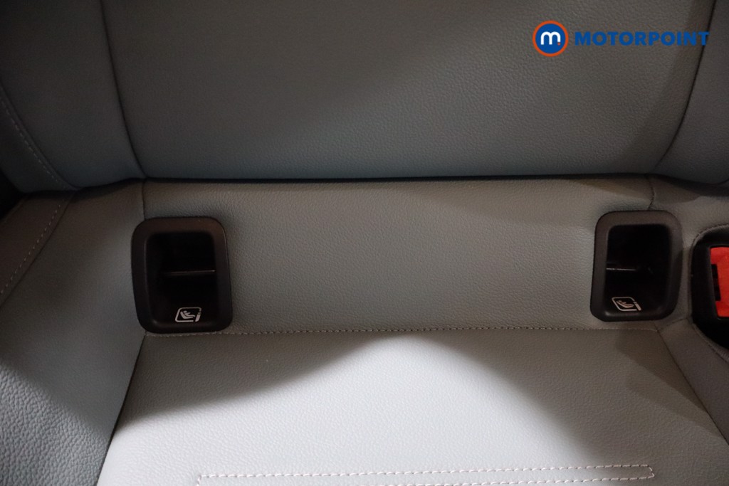 Mercedes-Benz CLA Amg Line Automatic Petrol Coupe - Stock Number (1587788) - 27th supplementary image