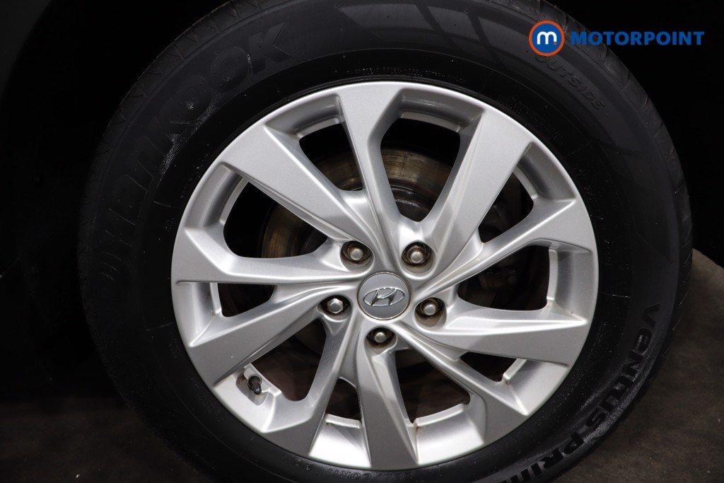 Hyundai Tucson Se Nav Manual Petrol SUV - Stock Number (1588003) - 12th supplementary image