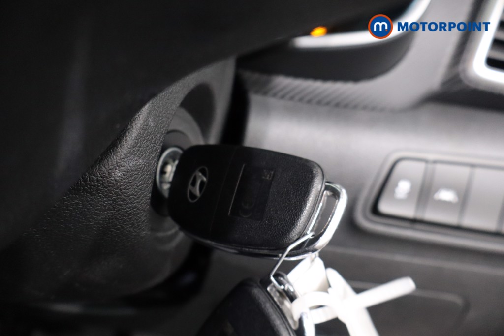 Hyundai Tucson Se Nav Manual Petrol SUV - Stock Number (1588003) - 13th supplementary image