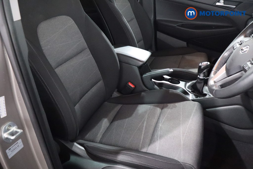 Hyundai Tucson Se Nav Manual Petrol SUV - Stock Number (1588003) - 26th supplementary image