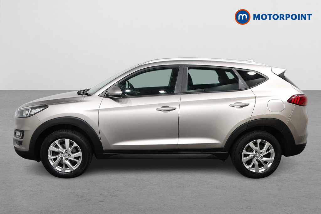 Hyundai Tucson Se Nav Manual Petrol SUV - Stock Number (1588003) - Passenger side
