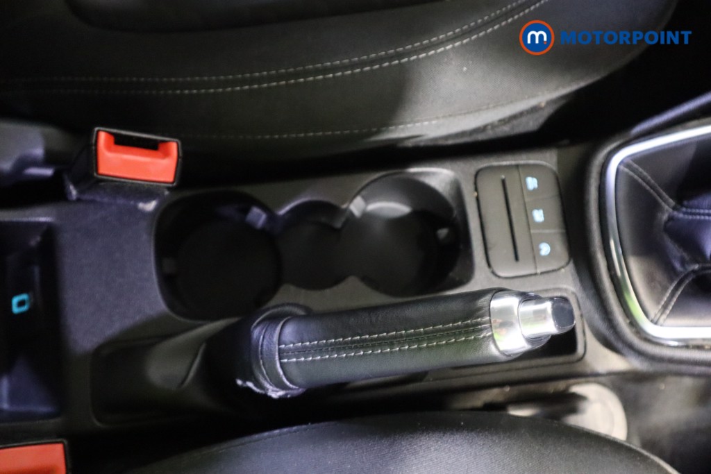 Ford Fiesta Zetec Manual Petrol Hatchback - Stock Number (1588028) - 5th supplementary image