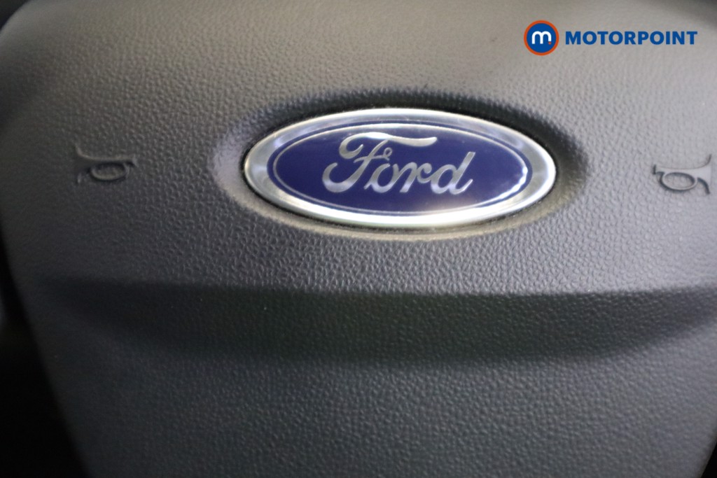 Ford Fiesta Zetec Manual Petrol Hatchback - Stock Number (1588028) - 8th supplementary image