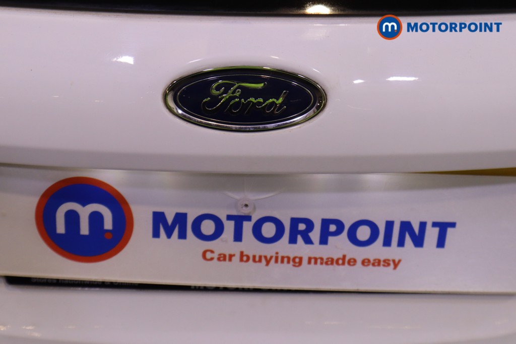 Ford Fiesta Zetec Manual Petrol Hatchback - Stock Number (1588028) - 24th supplementary image