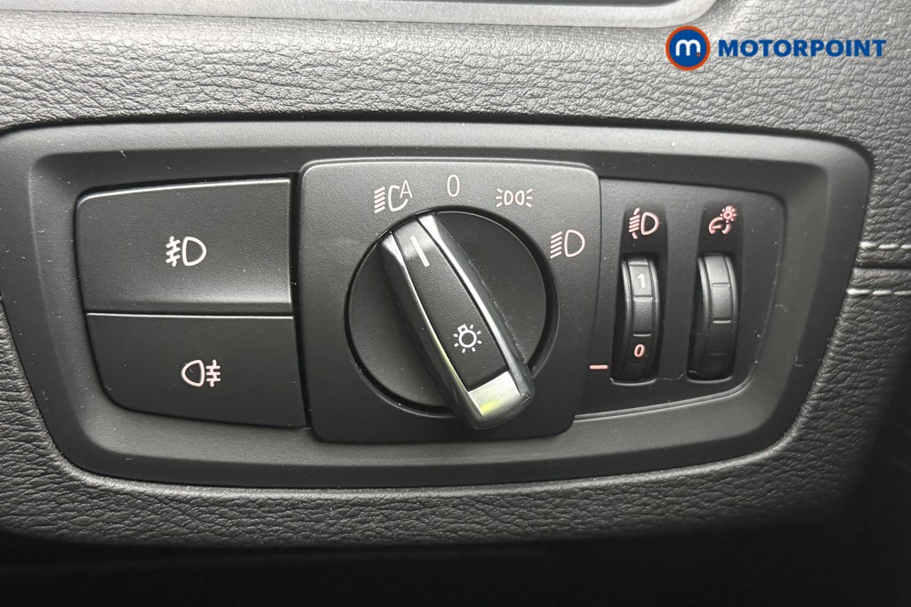 BMW X1 Xline Automatic Petrol SUV - Stock Number (1588249) - 32nd supplementary image