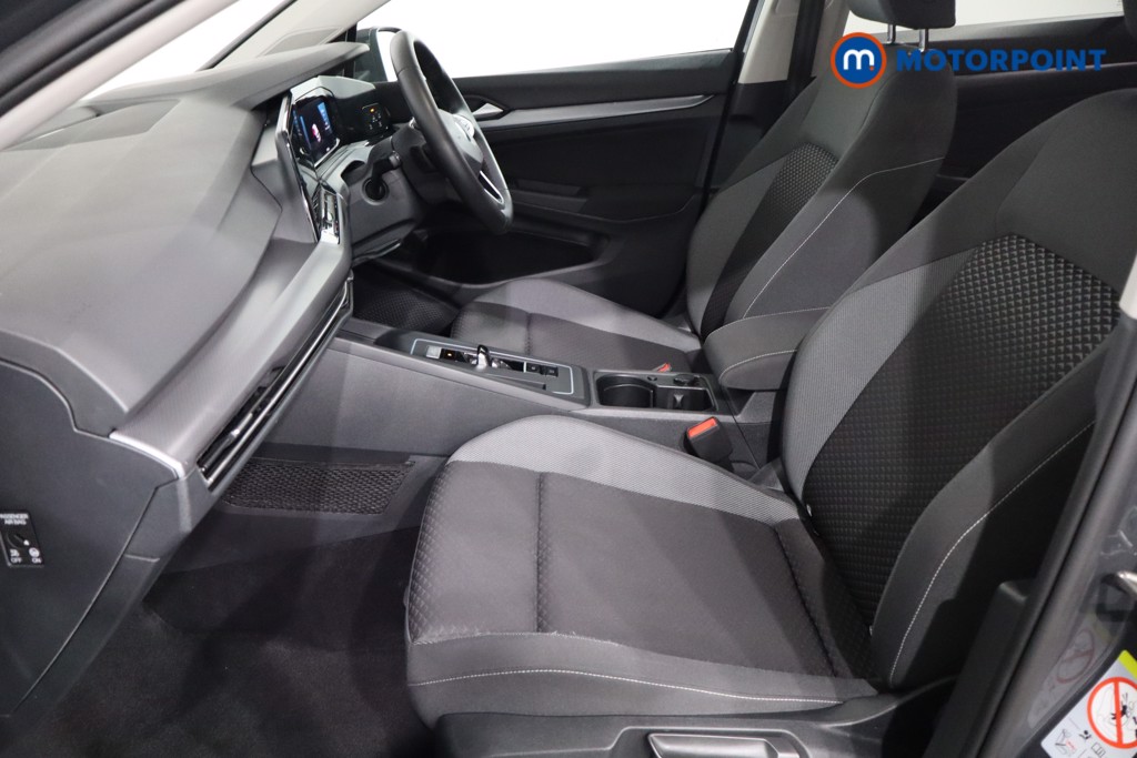 Volkswagen Golf Active Automatic Petrol Hatchback - Stock Number (1588265) - 4th supplementary image