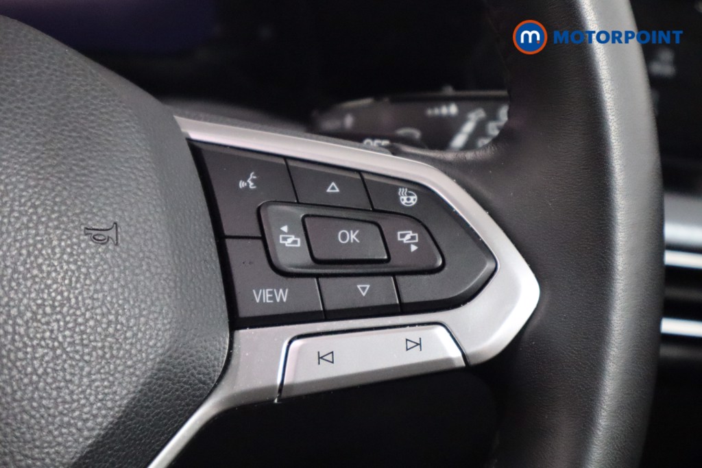 Volkswagen Golf Active Automatic Petrol Hatchback - Stock Number (1588265) - 8th supplementary image