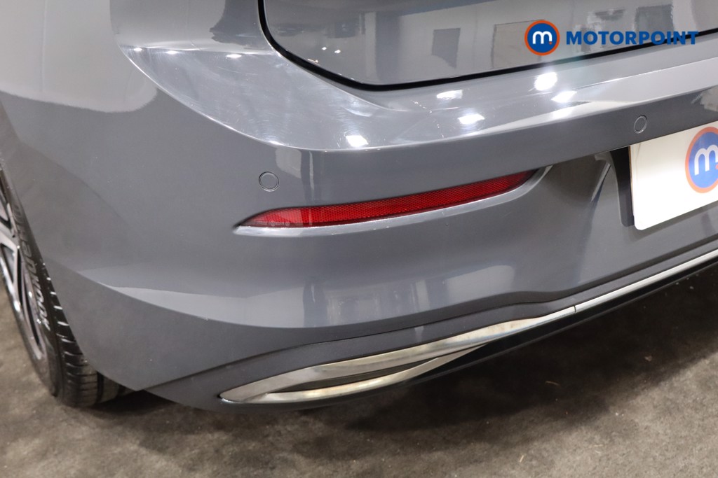 Volkswagen Golf Active Automatic Petrol Hatchback - Stock Number (1588265) - 34th supplementary image