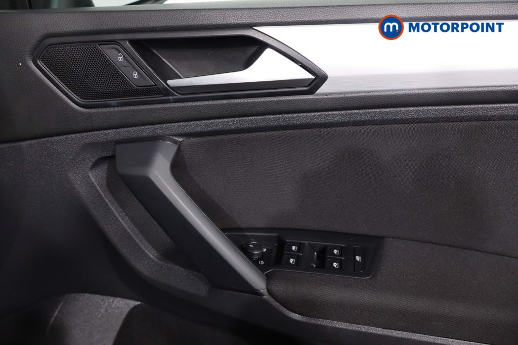 Volkswagen Tiguan Match Automatic Petrol SUV - Stock Number (1588324) - 22nd supplementary image