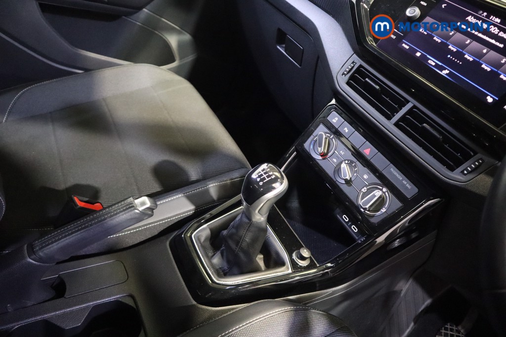 Volkswagen T-Cross Black Edition Manual Petrol SUV - Stock Number (1588345) - 7th supplementary image
