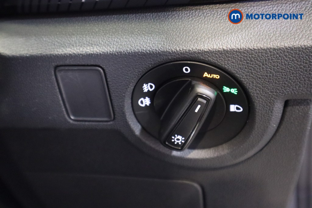 Volkswagen T-Cross Black Edition Manual Petrol SUV - Stock Number (1588345) - 11th supplementary image
