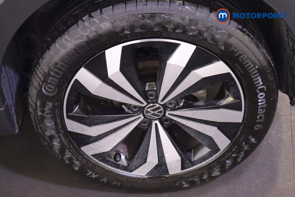 Volkswagen T-Cross Black Edition Manual Petrol SUV - Stock Number (1588345) - 21st supplementary image