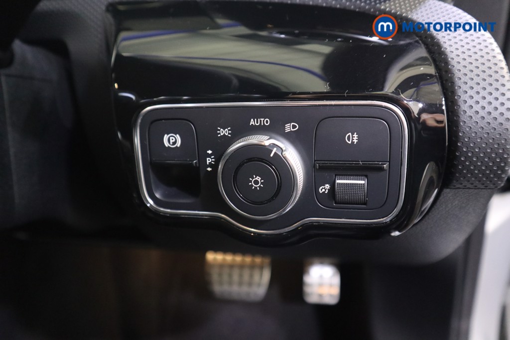 Mercedes-Benz A Class Amg Line Automatic Petrol Plug-In Hybrid Saloon - Stock Number (1588533) - 10th supplementary image