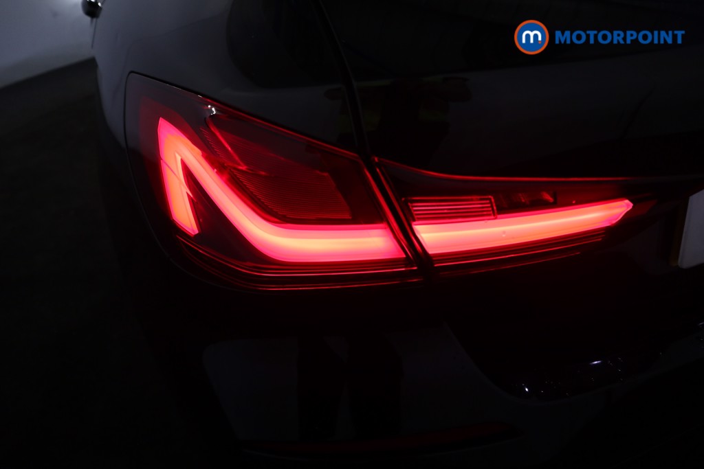 BMW 1 Series Sport Automatic Diesel Hatchback - Stock Number (1588550) - 20th supplementary image