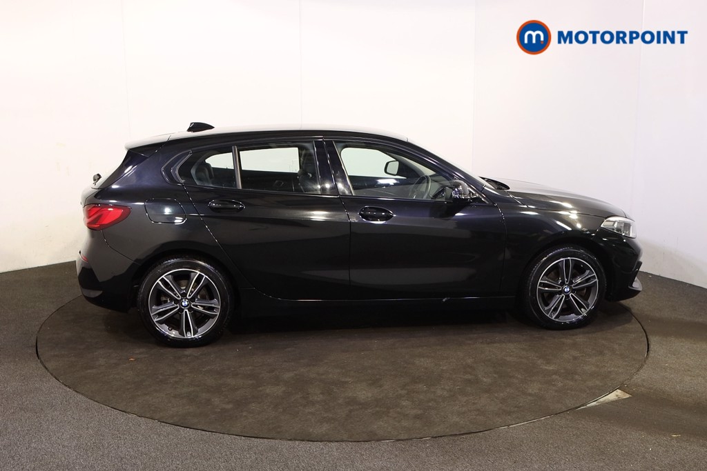 BMW 1 Series Sport Automatic Diesel Hatchback - Stock Number (1588550) - Drivers side