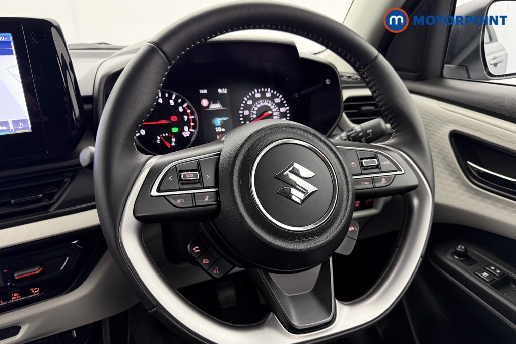 Suzuki Swift Motion Manual Petrol Hatchback - Stock Number (1588629) - 3rd supplementary image