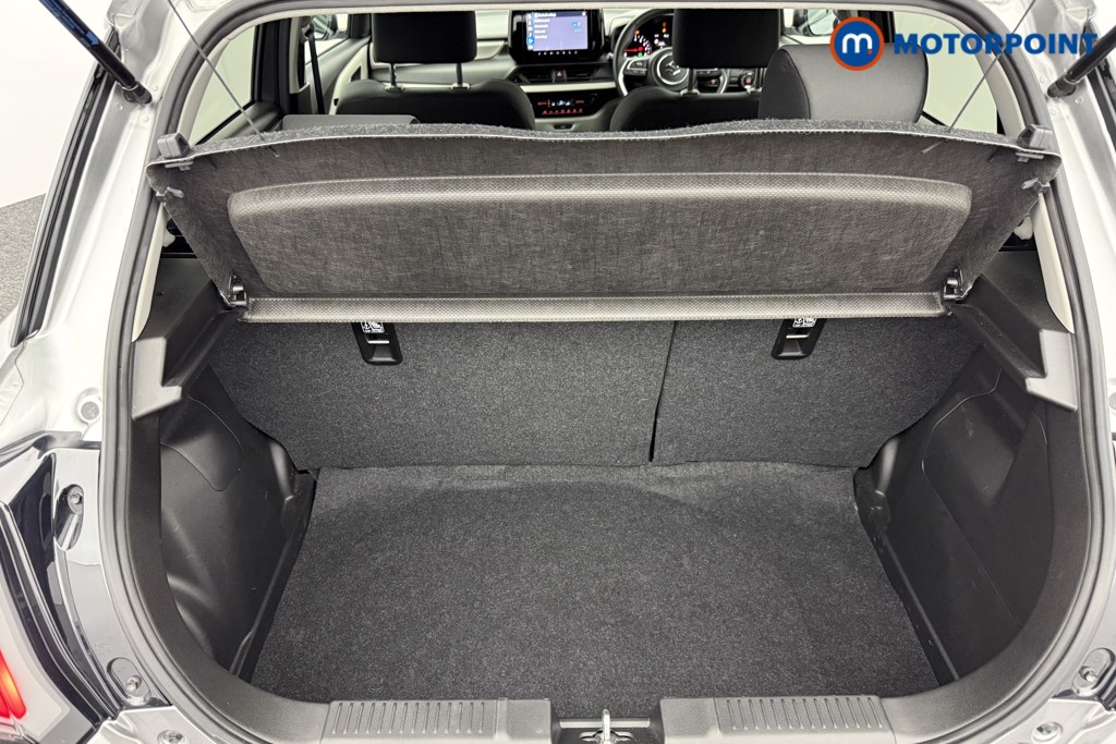 Suzuki Swift Motion Manual Petrol Hatchback - Stock Number (1588629) - 17th supplementary image