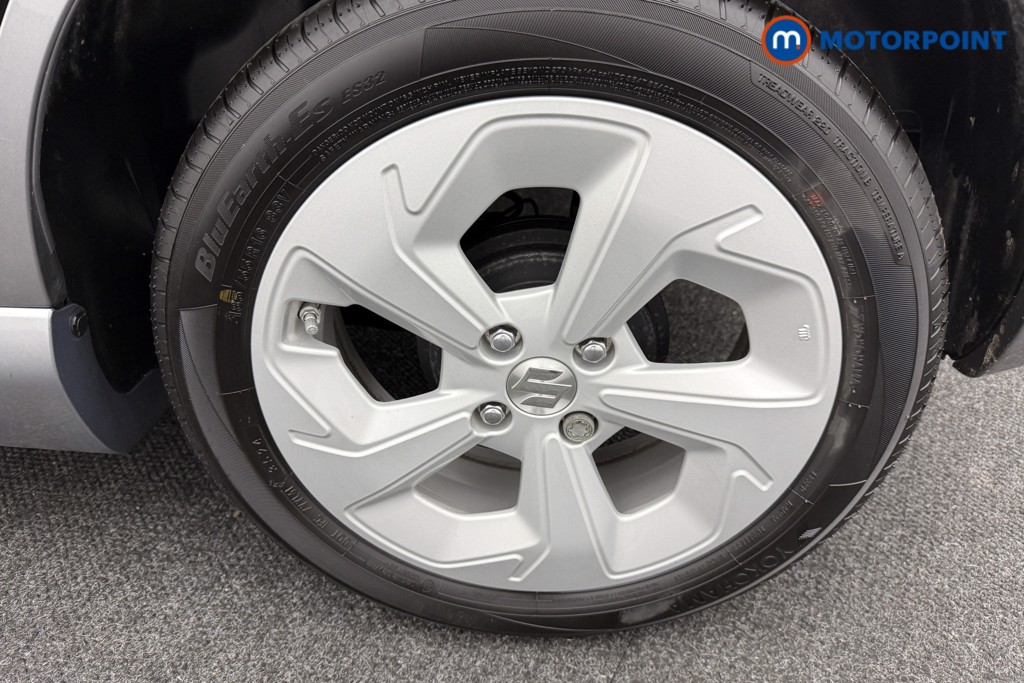 Suzuki Swift Motion Manual Petrol Hatchback - Stock Number (1588629) - 27th supplementary image