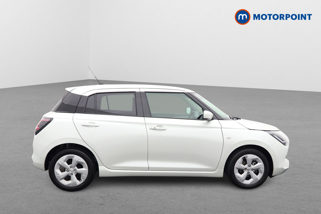 Suzuki Swift Motion Manual Petrol Hatchback - Stock Number (1588632) - Drivers side front corner