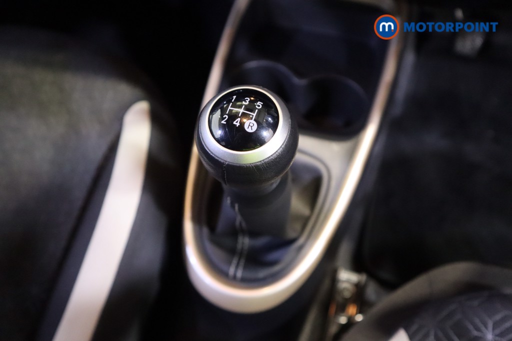 Toyota Aygo X Edge Manual Petrol Hatchback - Stock Number (1588690) - 4th supplementary image